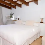 Llucmacanes Gran Farm stay